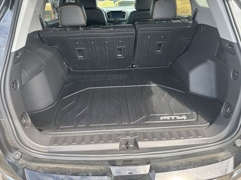 Certified 2023 GMC Terrain AT4 w/ Tech Package AWD/4WD image 29