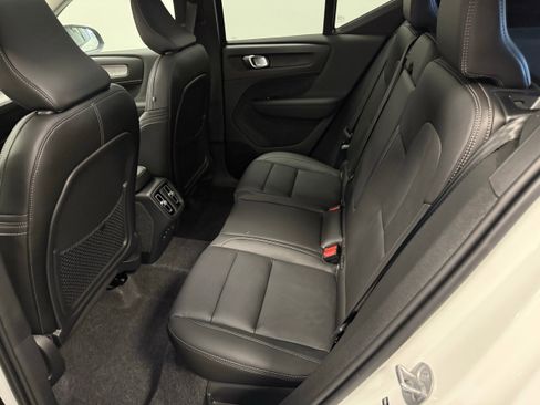 New 2026 Volvo XC40 B5 Plus w/ Protection Package Premier image 34