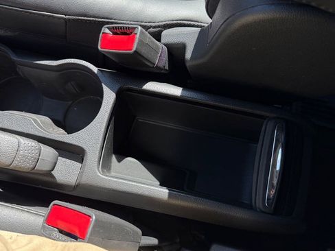 Used 2019 Buick Encore Preferred AWD/4WD image 24