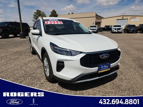 Certified 2023 Ford Escape Active w/ Tech Pack #2 image 1