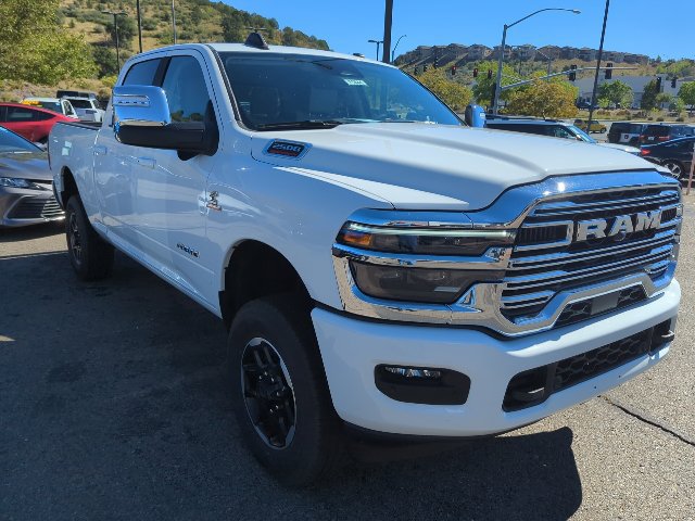 Used 2025 RAM 2500 Laramie w/ Towing Technology Group AWD/4WD image 2