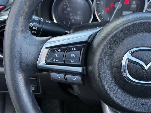 Used 2016 MAZDA MX-5 Miata Grand Touring image 15