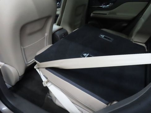 Used 2020 Lincoln Corsair Reserve image 64