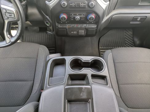 Used 2021 Chevrolet Silverado 1500 LT image 31
