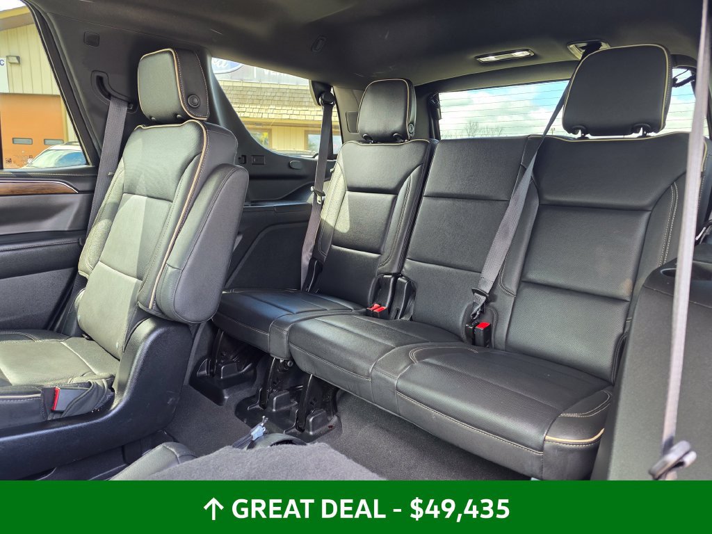 Used 2024 Chevrolet Tahoe Premier AWD/4WD image 30