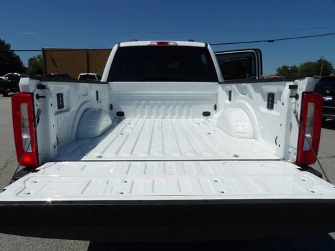 Certified 2024 Ford F250 XLT w/ FX4 Off-Road Package AWD/4WD image 19