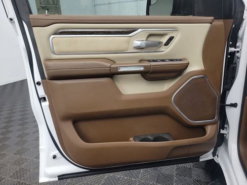 Used 2020 RAM 1500 Laramie image 18