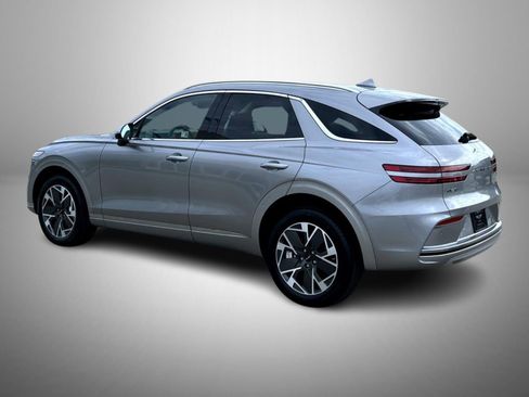 Used 2026 Genesis Electrified GV70 image 7