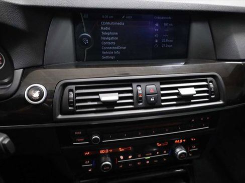 Used 2011 BMW 535i Sedan RWD image 29
