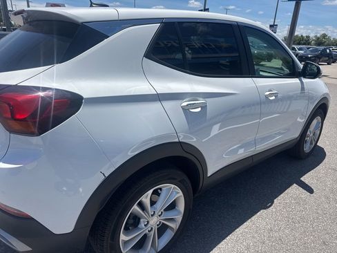 Used 2023 Buick Encore GX Preferred FWD image 5