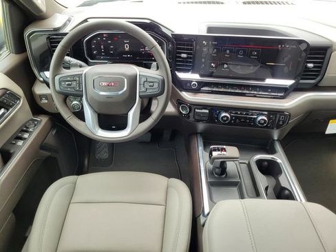 New 2026 GMC Sierra 1500 SLT AWD/4WD image 10