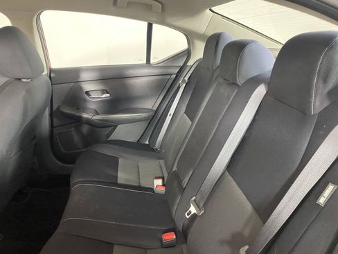 Used 2020 Nissan Sentra SV FWD image 18