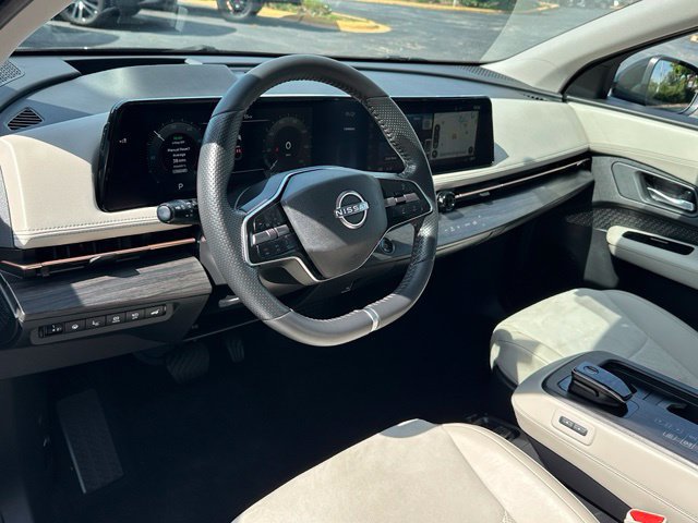 Certified 2024 Nissan Ariya AWD image 31