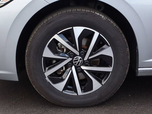 Used 2024 Volkswagen Jetta S FWD image 29