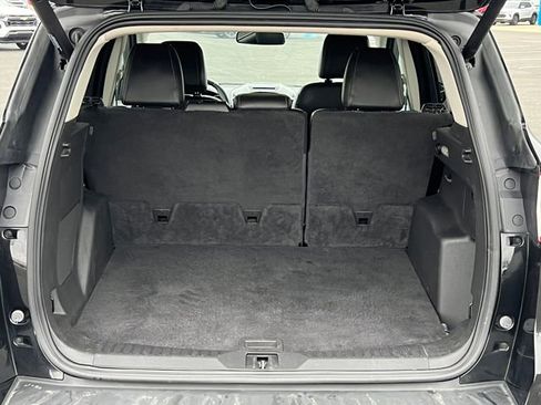 Used 2015 Ford Escape Titanium image 32