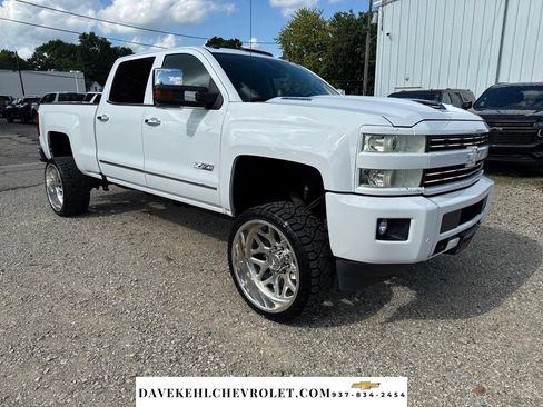 Used 2019 Chevrolet Silverado 2500 LTZ w/ Duramax Plus Package AWD/4WD image 1