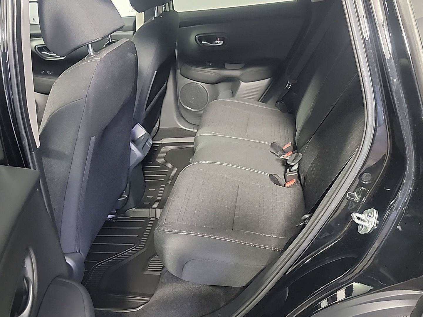 Certified 2026 Honda HR-V LX image 15