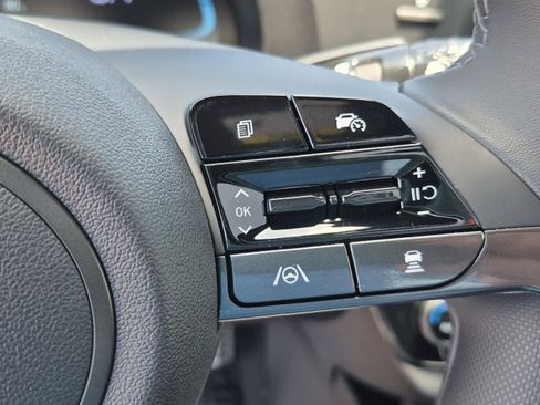 New 2026 Hyundai Elantra SEL Sport Premium FWD image 30