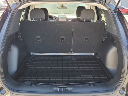 Used 2021 Ford Escape SE w/ Cold Weather Package image 9