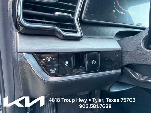 Used 2024 Kia Sportage X-Line w/ X-Line Premium Package AWD/4WD image 16