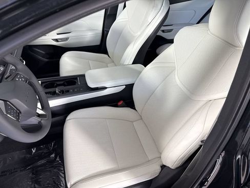 Certified 2026 Lexus ES 500e w/ Convenience Package AWD/4WD image 18