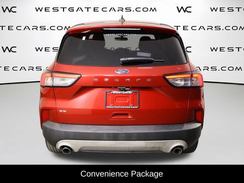 Used 2022 Ford Escape SE w/ Convenience Package FWD image 4