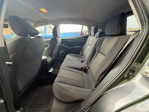 Used 2022 Subaru Crosstrek 2.0i Premium image 11