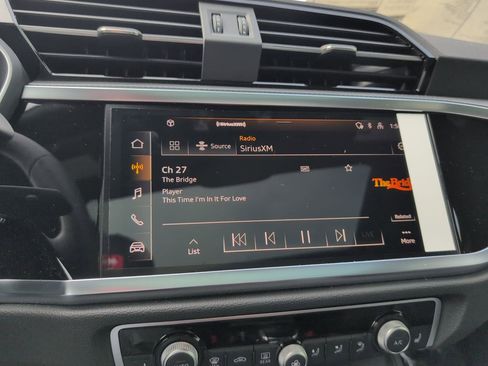 New 2025 Audi Q3 2.0T Premium image 4