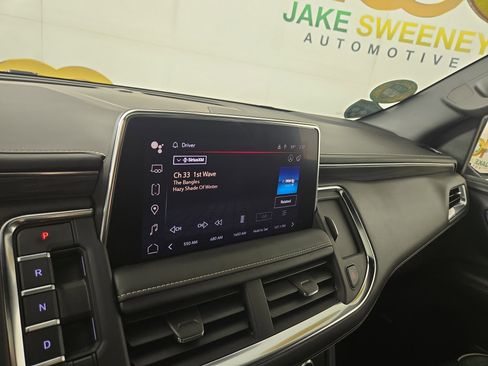 Certified 2023 GMC Yukon SLT w/ SLT Premium Package AWD/4WD image 20