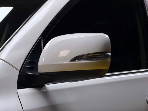 Used 2014 Lexus GX 460 w/ Premium Package image 9