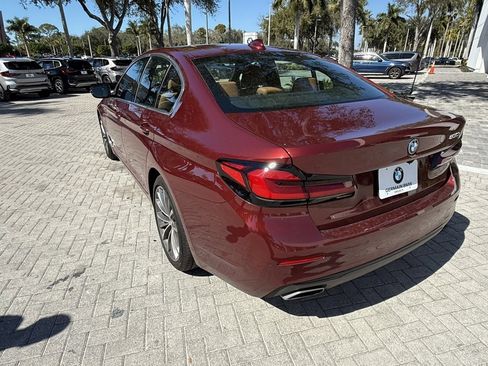 Used 2023 BMW 530e w/ Convenience Package image 7