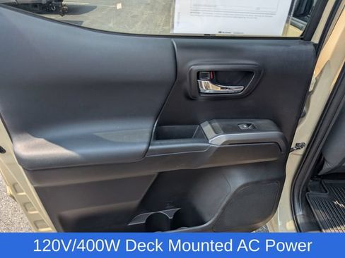 Used 2019 Toyota Tacoma TRD Off-Road AWD/4WD image 12