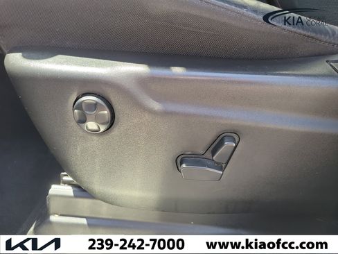 Used 2023 Dodge Durango R/T RWD image 25