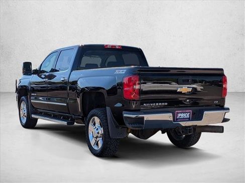Used 2016 Chevrolet Silverado 2500 LTZ w/ Duramax Plus Package image 7
