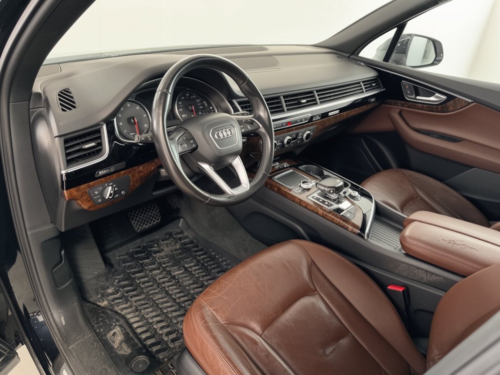 Used 2017 Audi Q7 2.0T Premium Plus w/ Premium Plus Package AWD/4WD image 4