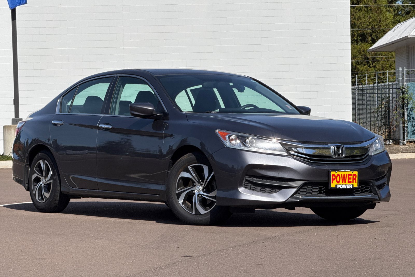 Used 2017 Honda Accord LX image 2