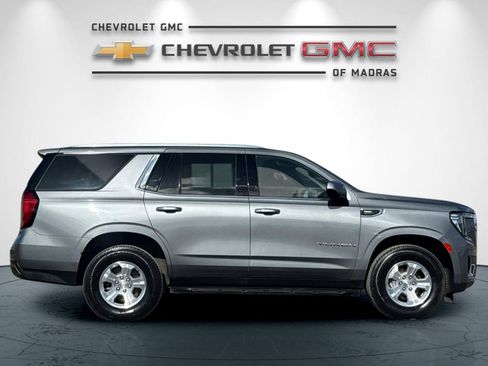 Used 2021 GMC Yukon SLE AWD/4WD image 2