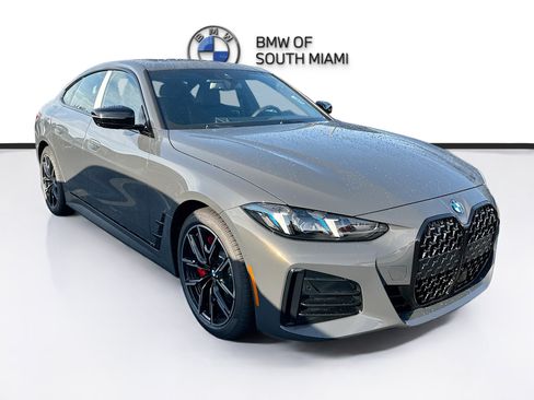 New 2026 BMW 430i w/ M Sport Package RWD image 1