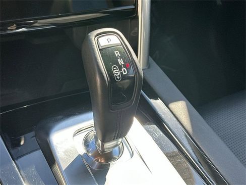 Used 2023 Land Rover Discovery Sport S image 15