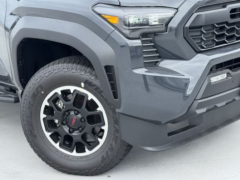New 2026 Toyota Tacoma TRD Off-Road AWD/4WD image 10