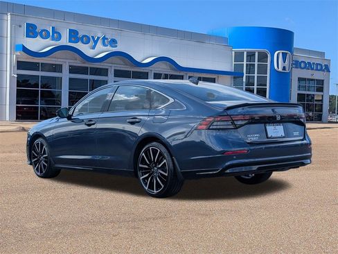 Certified 2025 Honda Accord Touring image 3