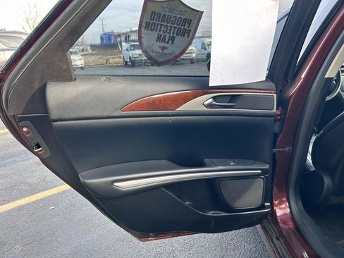 Used 2015 Lincoln MKZ w/ Equipment Group 102A Reserve FWD image 9