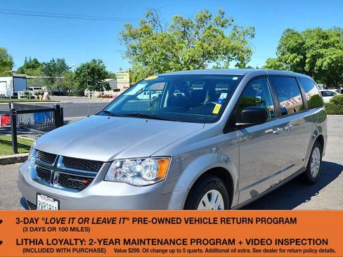 Used 2018 Dodge Grand Caravan SE w/ UConnect Hands-Free Group FWD image 1