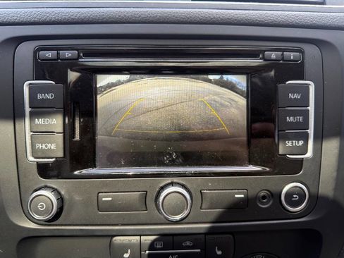 Used 2014 Volkswagen Jetta SEL image 11