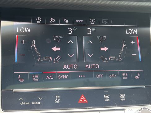 Used 2025 Audi RS Q8 performance AWD/4WD image 29