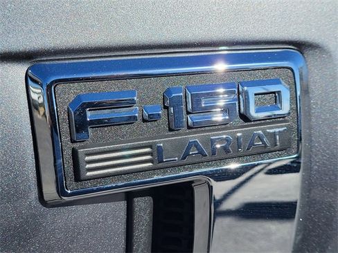 Used 2022 Ford F150 Lariat image 8