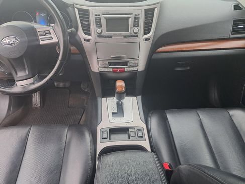 Used 2013 Subaru Outback 2.5i Limited w/ Moonroof Pkg image 6