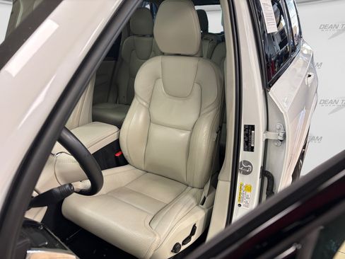 Used 2023 Volvo XC90 T8 Ultimate w/ Protection Package Premier AWD/4WD image 40
