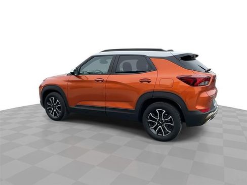Certified 2023 Chevrolet TrailBlazer ACTIV w/ Sun and Liftgate Package image 4