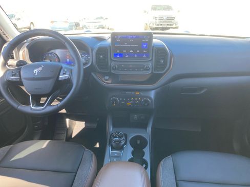 Used 2024 Ford Bronco Sport Outer Banks image 20